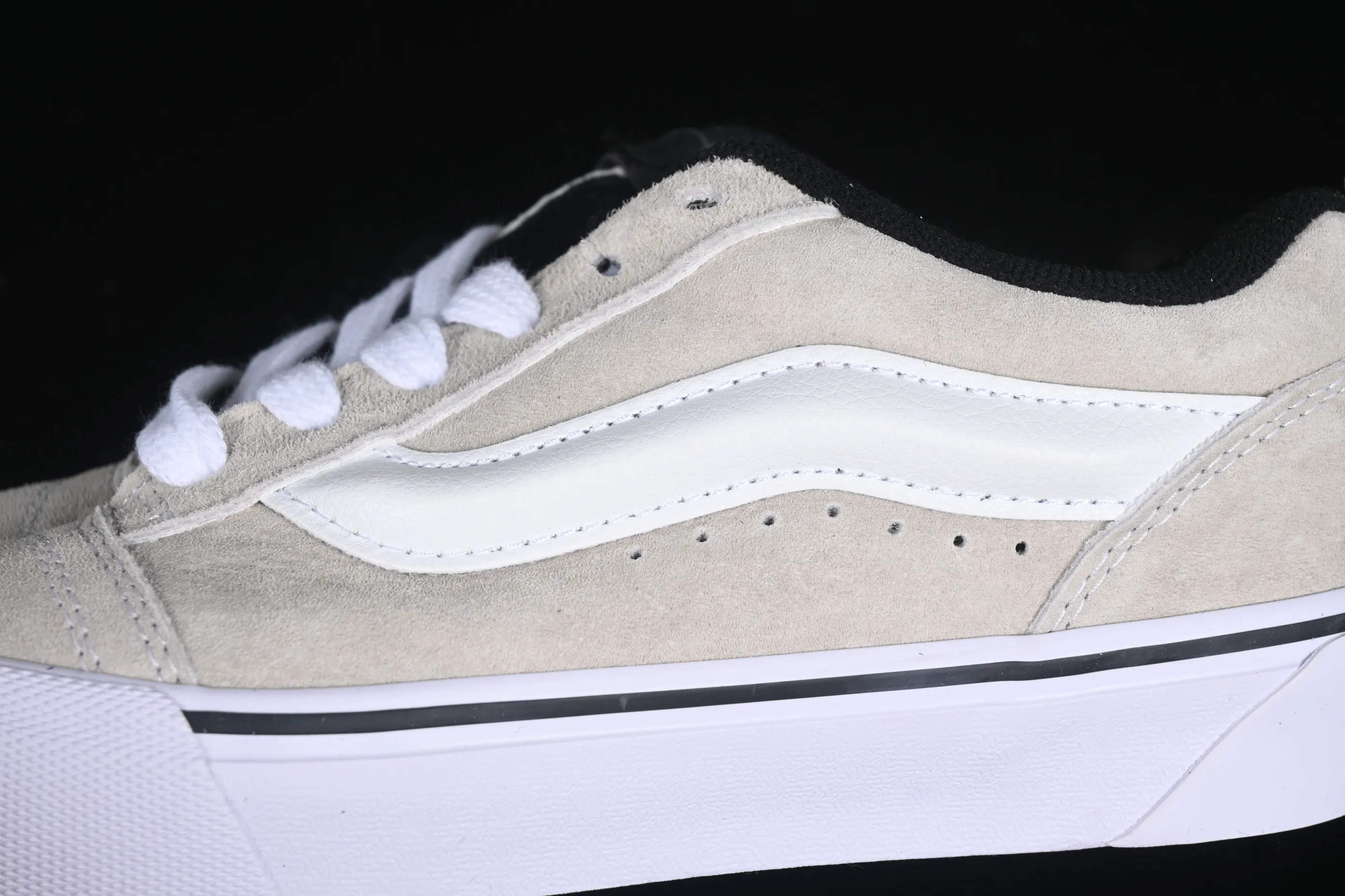 All categories Vans Vans series Vans Low Vans low-top Vans Knu Skool Vans low-top retro casual fat bread shoes VN0009QCBLK